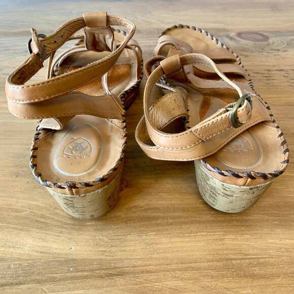 Ariat Women's Sandal Tan Leather Strappy Slide Buckle Strap Size 11B Heel - Picture 8 of 16